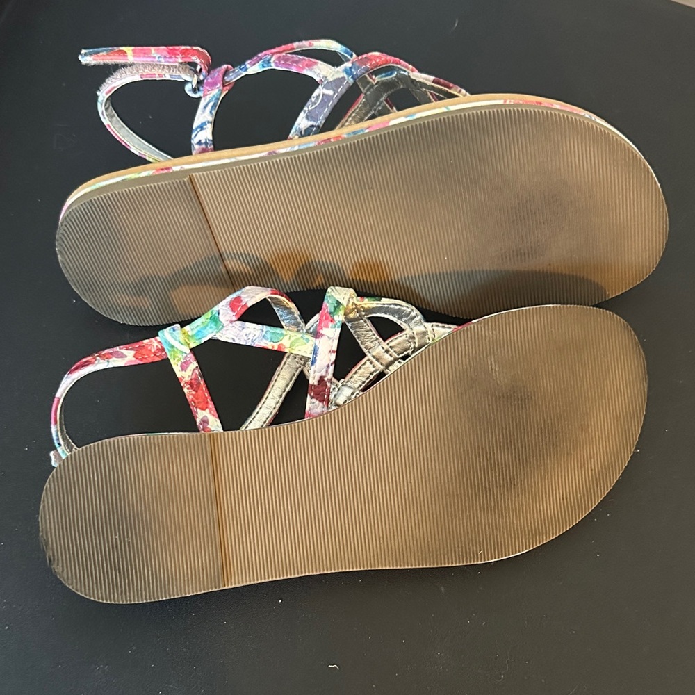 Colorful Kids Sandals - Picture 4 of 5